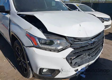 2019 Chevrolet Traverse Premier z USA, uszkodzony, nr VIN 1GNERKKW6KJ292458